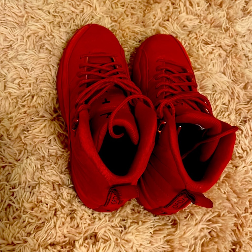 2018 Air Jordan 12 Retro “gym red” boys sneakers